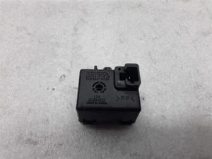 86652-51010 BUZZER ALARM RELAY 2001 LEXUS LS430 S-351-1P - Picture 1 of 4