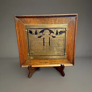 Antica Targa 1902 Wharff-Eaton Arti e Mestieri Missione Rovere Ottone Motto Amore Cupi - Foto 1 di 12