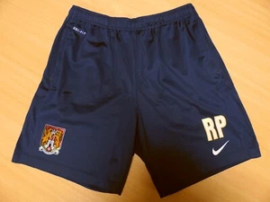 NORTHAMPTON TOWN FC | ROB PAGE | PANTALONES CORTOS DE ENTRENAMIENTO CON BOLSILLO CON CREMALLERA 2016-2017 | Talla XL - Imagen 1 de 4