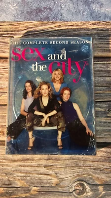 SEX & THE CITY SEASON TWO DVD - NEW - Image 1 of 4