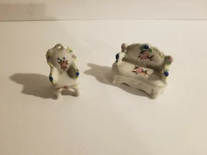 Muebles pequeños de cerámica - sofá/silla - hechos en Japón ocupado - Imagen 1 de 3