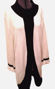 Size XL Silhouettes Sweater White Black Long Art Deco WARM Cozy Heavy New Z1 - Picture 1 of 8