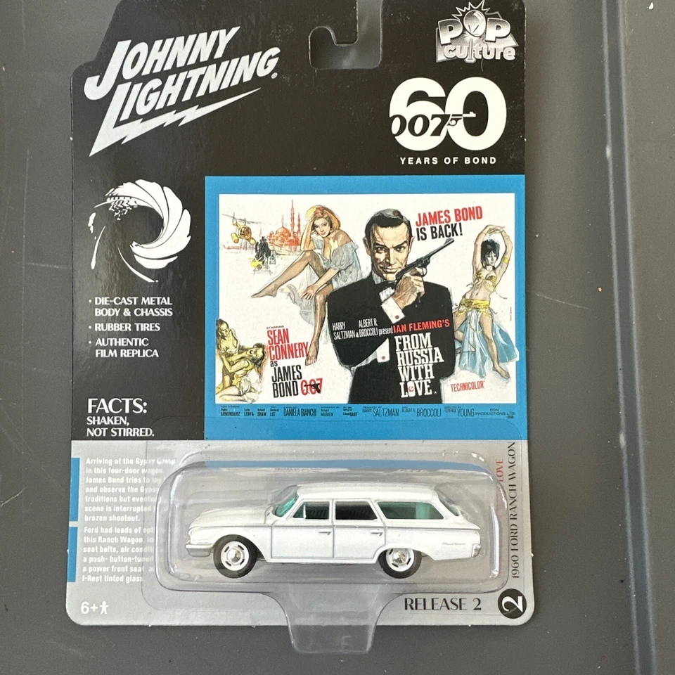 Johnny Lightning 1960 Ford Ranch Wagon White 007 James Bond 1/64 JLPC007-JLSP258