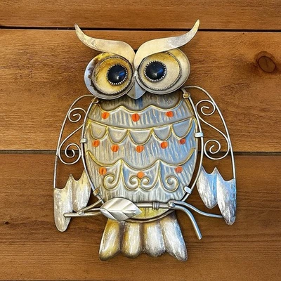 "Escultura de arte de pared de búho de metal vintage - decoración del hogar rústica artesanal 11,5"" x 9""" Foto 1 de 4