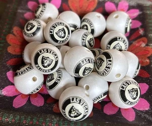 5 Piece LAS VEGAS Football Acrylic Focal Beads 16mm NEW Sports Beads - Picture 1 of 2