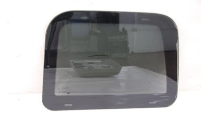 Scheibe Jeep COMMANDER 55369059AE Glasdeckel 12-2006 - Image 1 of 3