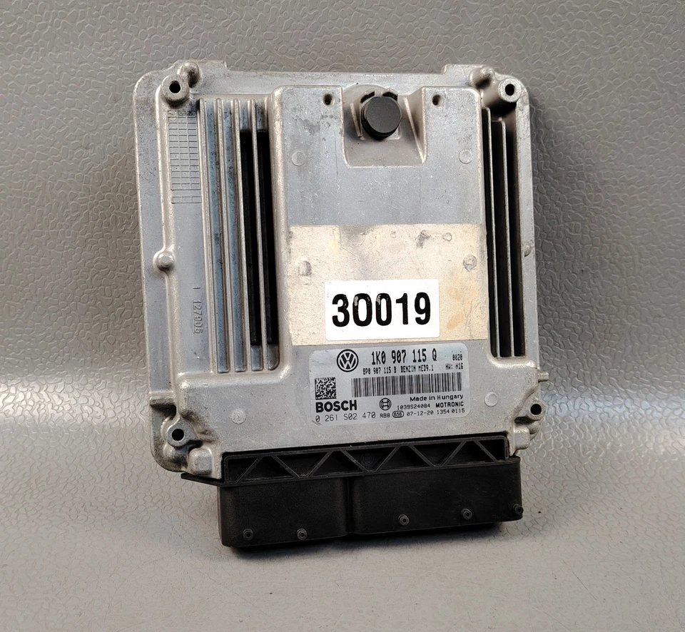 VW Golf V 2.0 GTI 1K1 JETTA 1K5 2.0 TSi ENGINE CONTROL MODULE ECU ECM 0261S02470 - Image 1 of 4