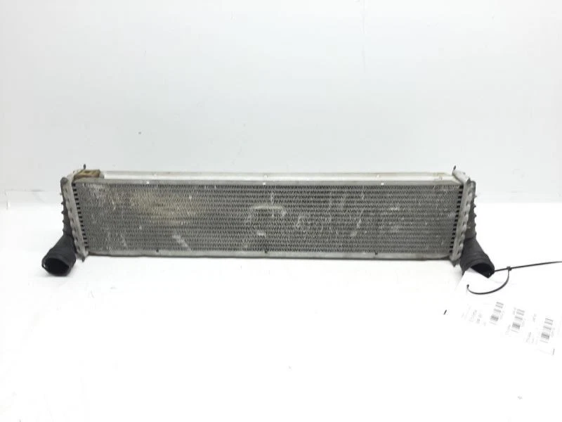 Porsche 911 997 Radiator Center 99710603702 - Image 1 of 4