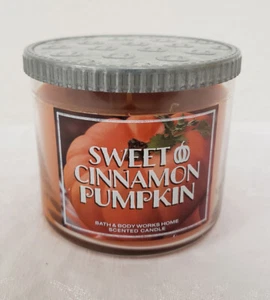 Bath & Body Works Sweet Cinnamon Pumpkin 14.5oz. 3-Wick Jar Candle - Picture 1 of 3