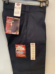 Pantaloncini corti Dickies 13" larghi easy care 42283 blu scuro - Foto 1 di 7