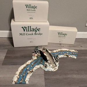 DEPT 56 Mill Creek Bridge & 2 Curved Section Of River Lot Of 3 Pieces #52635 - Bild 1 von 10