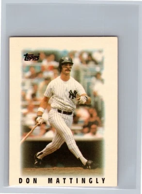 1986 Topps League Leader Minis - Don Mattingly #28 - Image 1 of 2