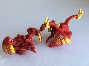Bakugan New Vestroia ALTAIR 670g & WIRED 600g Red Pyrus Lync's Combat Set Lot - Bild 1 von 12