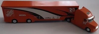 Vintage #20 Tony Stewart Diecast Team Hauler Home Depot Nascar 1:64 Scale 2001 - Image 1 of 4