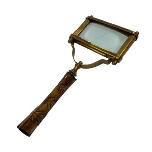 10-1/2″ Rectangular Antiqued Brass Magnifier with Etched Horn Handle New - Picture 1 of 3
