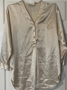VTG Victoria Secret Womens Night Gown Size Small Pajamas Satin Gold Lable - Picture 1 of 12