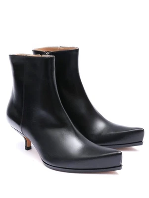 ✨Sportmax by MAX MARA  Pointed LEATHER  Ankle boots  39EU _ 6GB_ 9US - Image 1 of 4