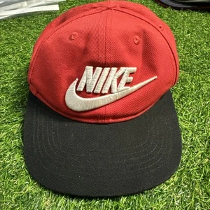 Nike True Size 1 Embroidered Large Swoosh Logo Snapback Youth Size Hat Outdoors - Picture 1 of 5