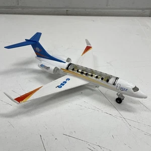 ORIGINAL RETRO MODEL AIRCRAFT AIRLINES PLANE Toy Gulf Stream G 650 Plastic - Picture 1 of 6