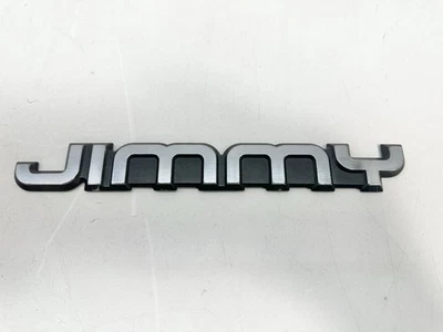 Табличка с эмблемой двери багажника 1993 1997 1998 1999 2000 2001 GMC Jimmy 15700054 - Изображение 1 из 4