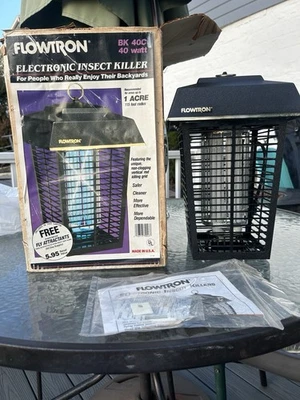 vintage Flowtron Bug zinger insect zapper 1 Acre w Box Manual 80s USA Light - Image 1 of 4