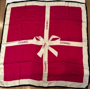 CHANEL Silk Scarf Ribbon Red White 1980s Vintage CC Logo Authentic - Picture 1 of 5
