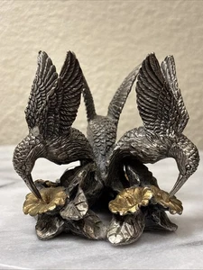 Vintage detailed three pewter hummingbirds & Gold flowers stand 3" Heavy - Picture 1 of 7