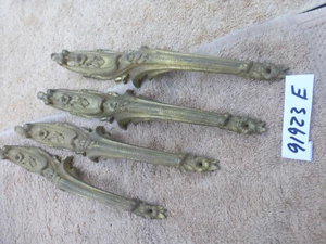 4 Vintage Antique Victorian Cast Brass Furniture Ormolus Hardware Roccoco 91923 - Picture 1 of 7