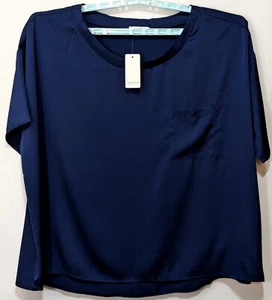 NWT Ekouaer Short Sleeve Blue Blouse Boat Neck Hi-Lo Hem Pocket Size XXL - Imagen 1 de 9