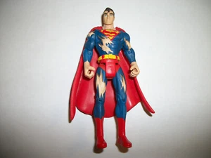 Figura Mattel DC Infinite Heroes 3,75" Doomsday Damaged Superman - Imagen 1 de 1