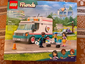 LEGO Friends Heartlake City Hospital Ambulance 42613 - Picture 1 of 2