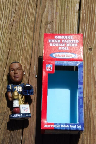 St.Louis Rams Marshall Faulk Super Bowl XXXVI ltd. ed. 200/500 bobblehead Cover