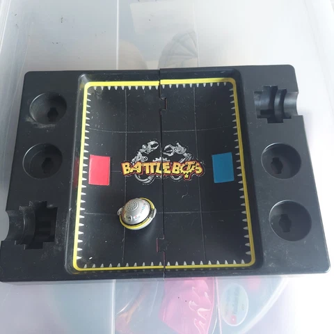 Vintage 2001 Battle Bots Road Champs Board Cover