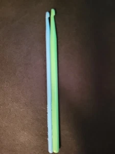 Gancho de ganchillo vintage usado Hero estándar talla H 6 y J 9 plástico - Imagen 1 de 4