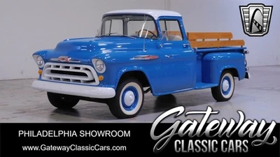 Chevrolet Apache 3200 1957 Foto 1 de 4