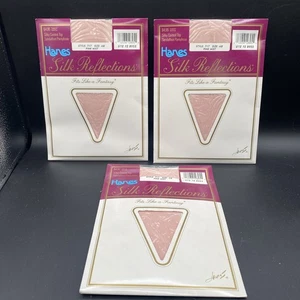 Lotto 3 collant vintage Hanes Silk Reflections taglia AB Silky control top rosa nebbia - Foto 1 di 3