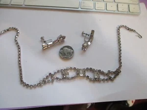 VINTAGE 3 PC SET RHINESTONE CHOKER AND SCREW-ON DANGLE EARRINGS EXC COND, 16" - Picture 1 of 6
