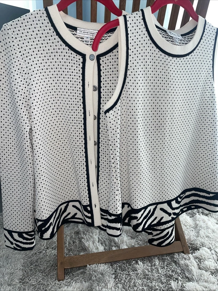 St John Knits Sweater Set, pre-loved💕Sz P - Image 1 of 4