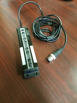 Banner Engineering PVD100Q Photoelectric Sensor, Retroreflective, 70989 - Image 1 of 4