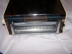 Vintage / Proctor Silex / Toaster Oven/Broiler-Continuous Clean Model 0234AL USA - Picture 1 of 8