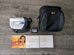 Sony Handycam DCR-DVD108 DVD Camcorder with 40x Optical Zoom, Bundle NO BAT/ CHR - Picture 1 of 7