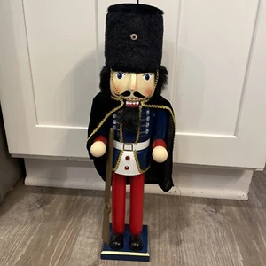 Nussknacker Palast Königliche Garde Soldat Weihnachtsdeko - Bild 1 von 6