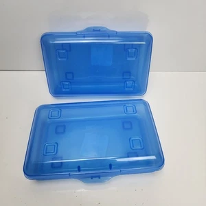 Juego de 2 contenedores de almacenamiento apilables para caja de lápices azul con tapa plana Sterilite NUEVO - Imagen 1 de 3