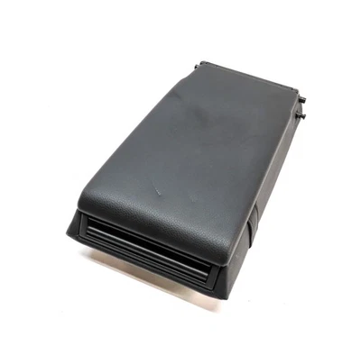 2012 MERCEDES E350 (W212) REAR CENTER SEATBACK ARMREST DUAL CUPHOLDER (Black) Foto 1 de 4