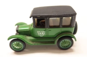 Ertl 1923 Ford Fordor Sedan New York Taxi Cab Co. 2390 #8 in a series of vintage - Picture 1 of 5
