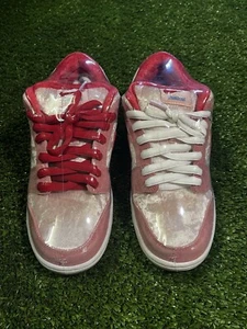 Size 9- Nike Dunk Low SB x StrangeLove Valentines Day - Picture 1 of 15
