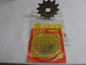 NOS Suzuki Sprocket 73-76 TM250 TM400 TS250 27511-18700 13TOOTH 27511-18700 - Picture 1 of 2