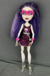 Monster High Puppe POWER GHOULS Spectra Vondergeist als Polterghoul 2013 Figur - Bild 1 von 9