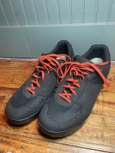 Giro Men's Rumble VR Cycling Shoes Size 12 US, Euro 46 w/ SPD Cleats - Picture 1 of 6