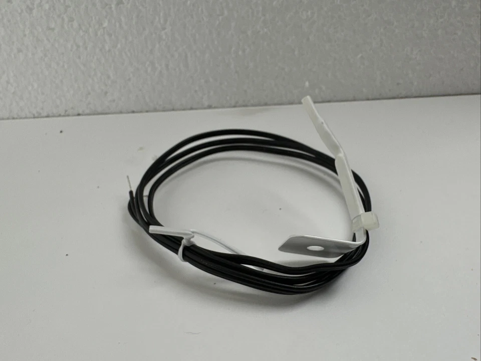 Aprilaire 8052 Duct or Outdoor Mount Temperature Sensor - Image 1 of 1